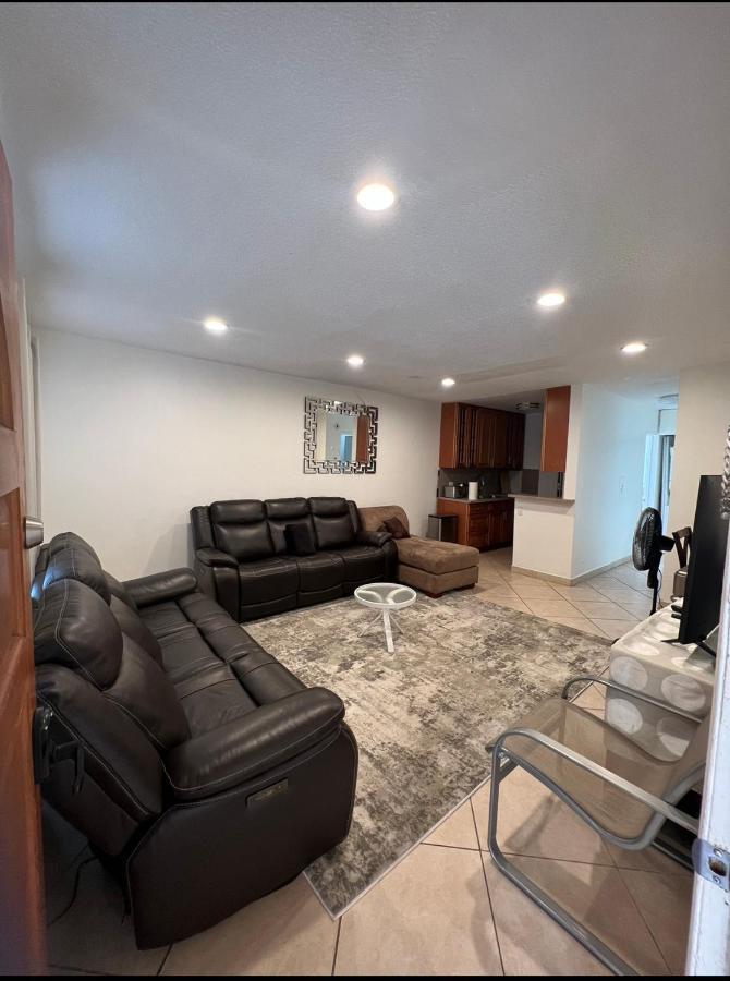 Lovely Berryman Ave Apartment Los Angeles Exterior foto